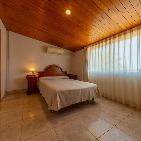 Apartamentos Sunway Tara Sitges Extérieur photo